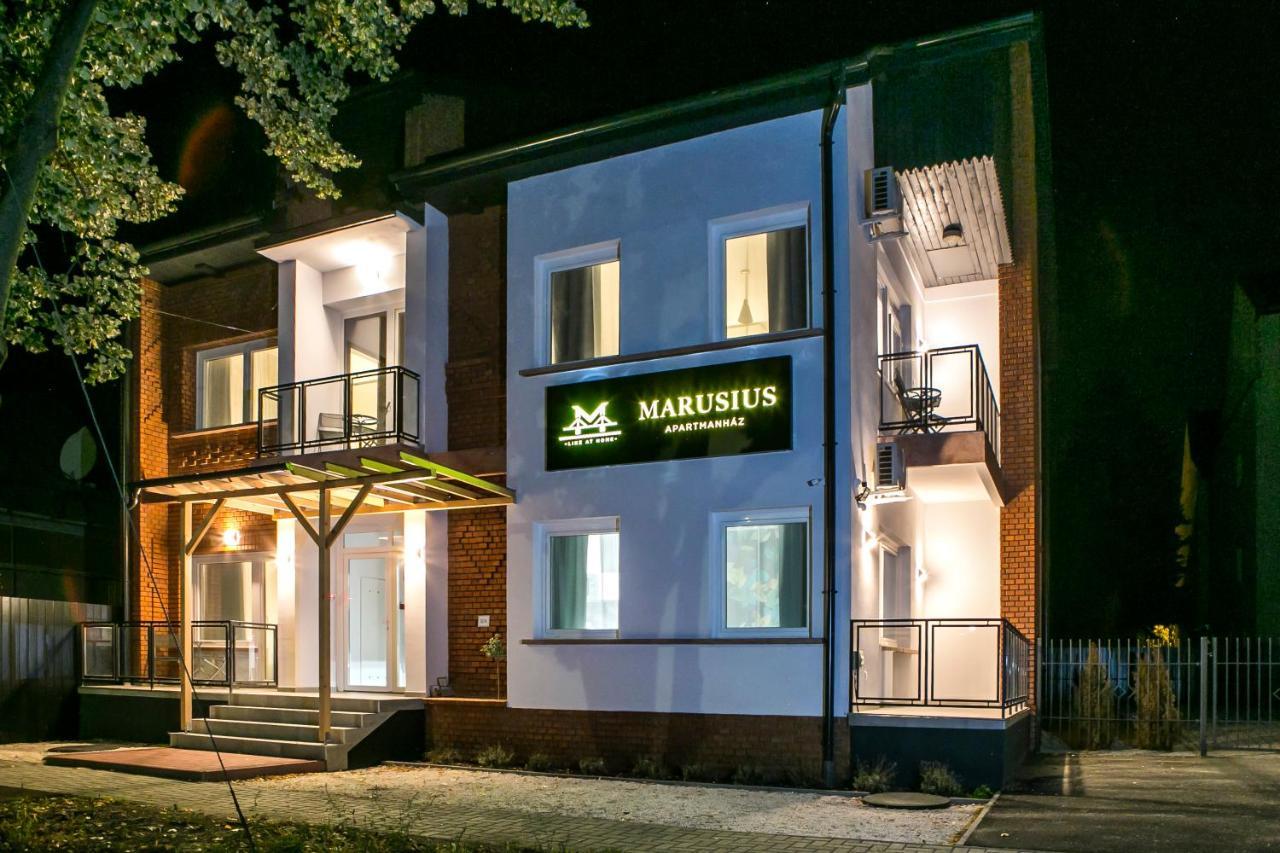 Apartamento Marusius Apartmanház Makó Exterior foto