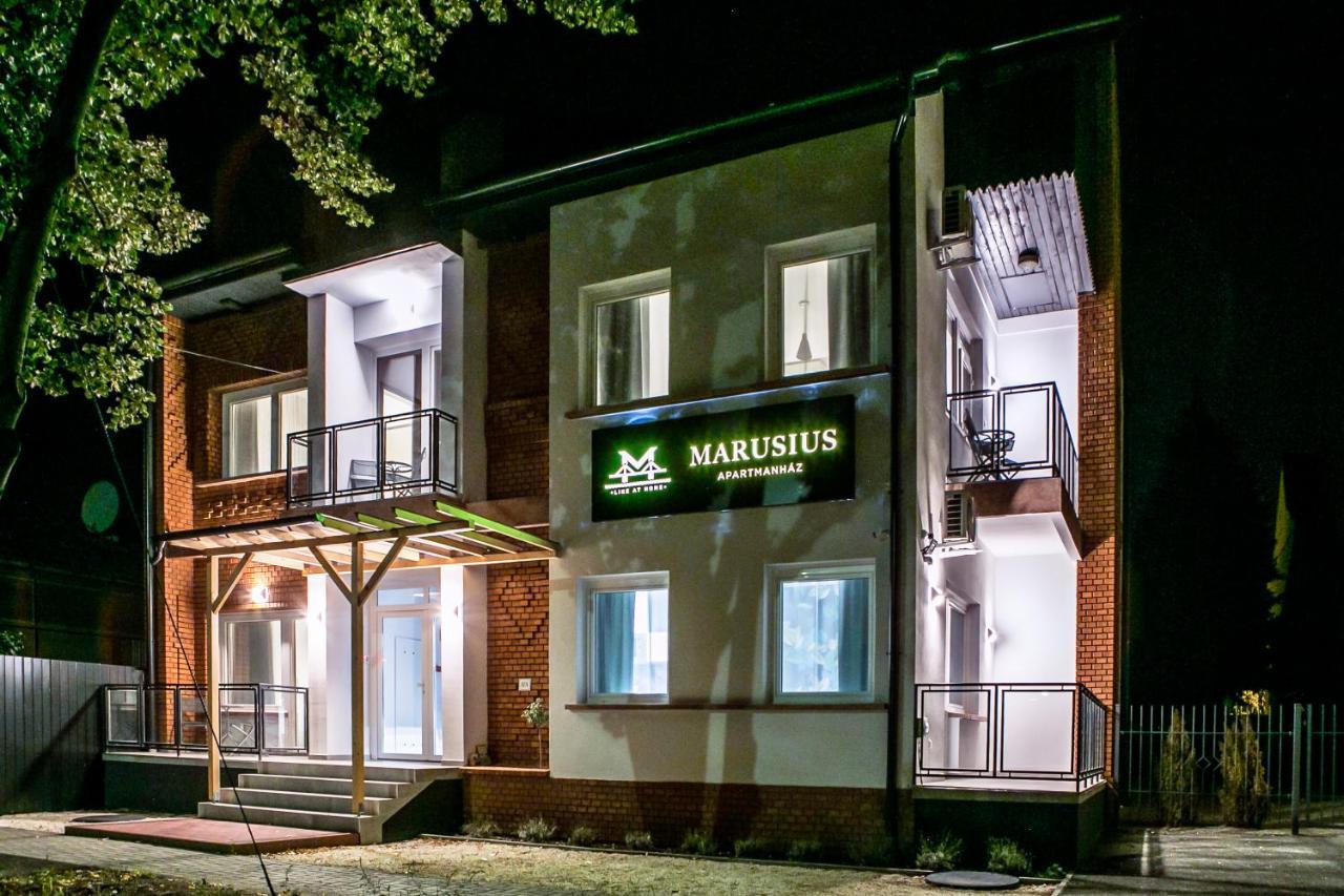 Apartamento Marusius Apartmanház Makó Exterior foto